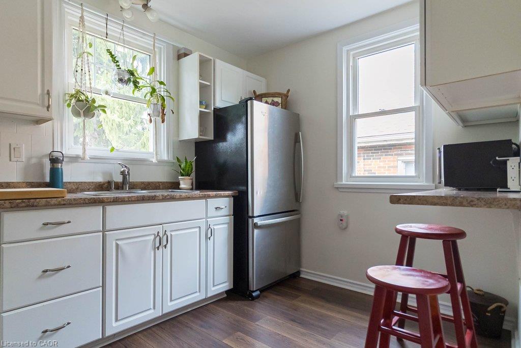 112 East 13th Street Property Photo 19