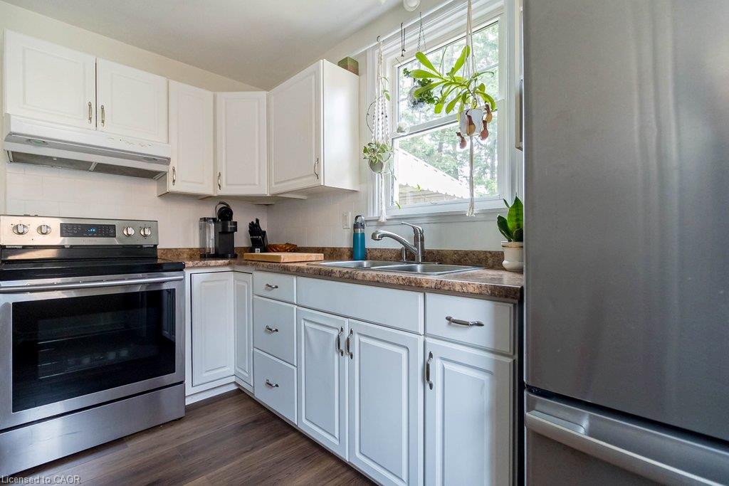 112 East 13th Street Property Photo 20
