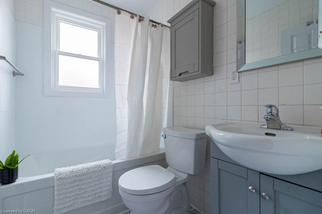 112 East 13th Street Property Photo 23