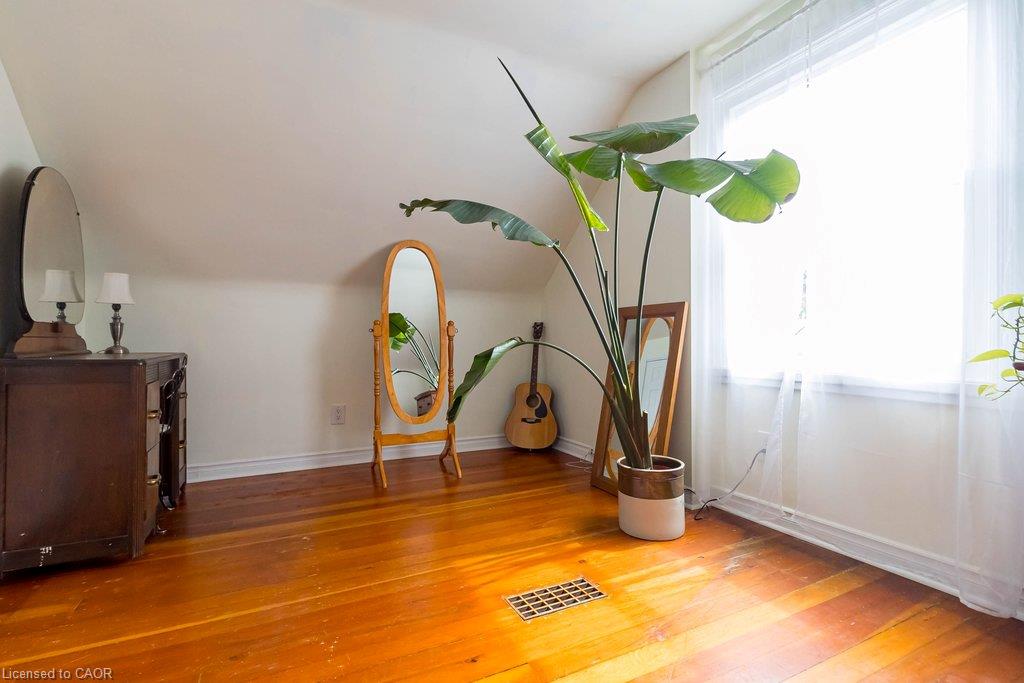112 East 13th Street Property Photo 25