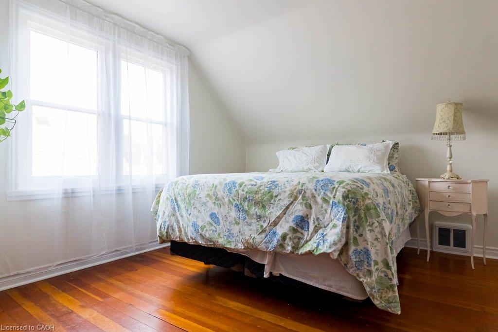 112 East 13th Street Property Photo 29