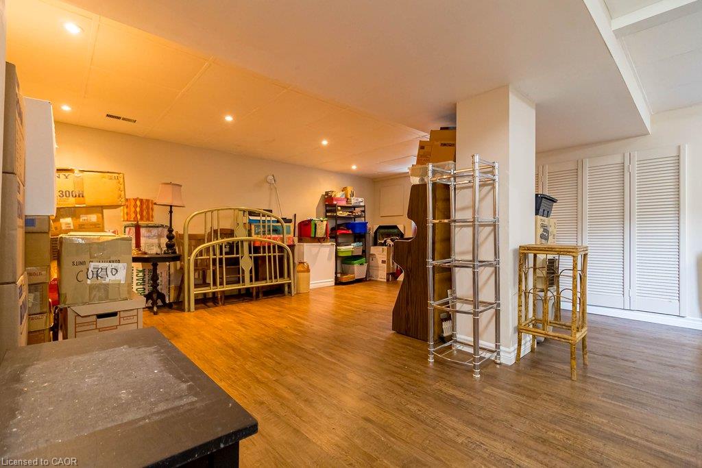 112 East 13th Street Property Photo 34