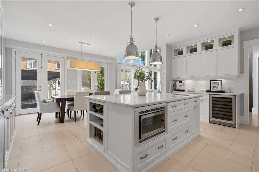 3202 Saltaire Crescent Property Photo 14