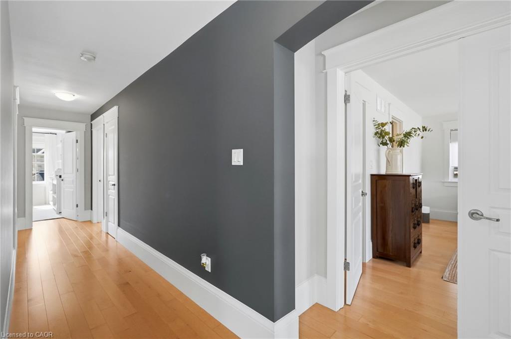 3202 Saltaire Crescent Property Photo 16
