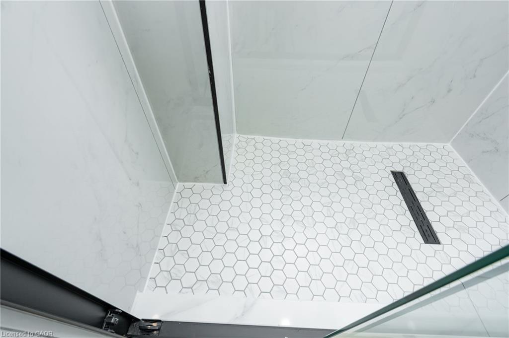 100 Rosethorn Avenue Property Photo 23