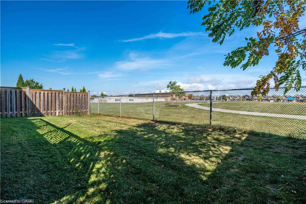 51 Showcase Drive Property Photo 29