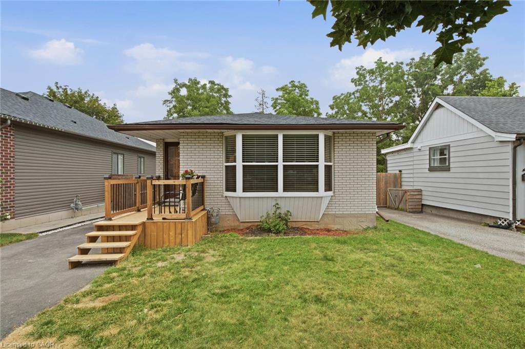 13 Mercer Road Property Photo 1