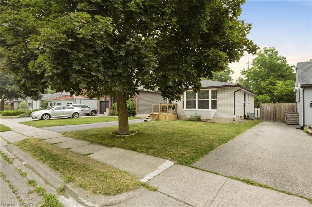 13 Mercer Road Property Photo 2