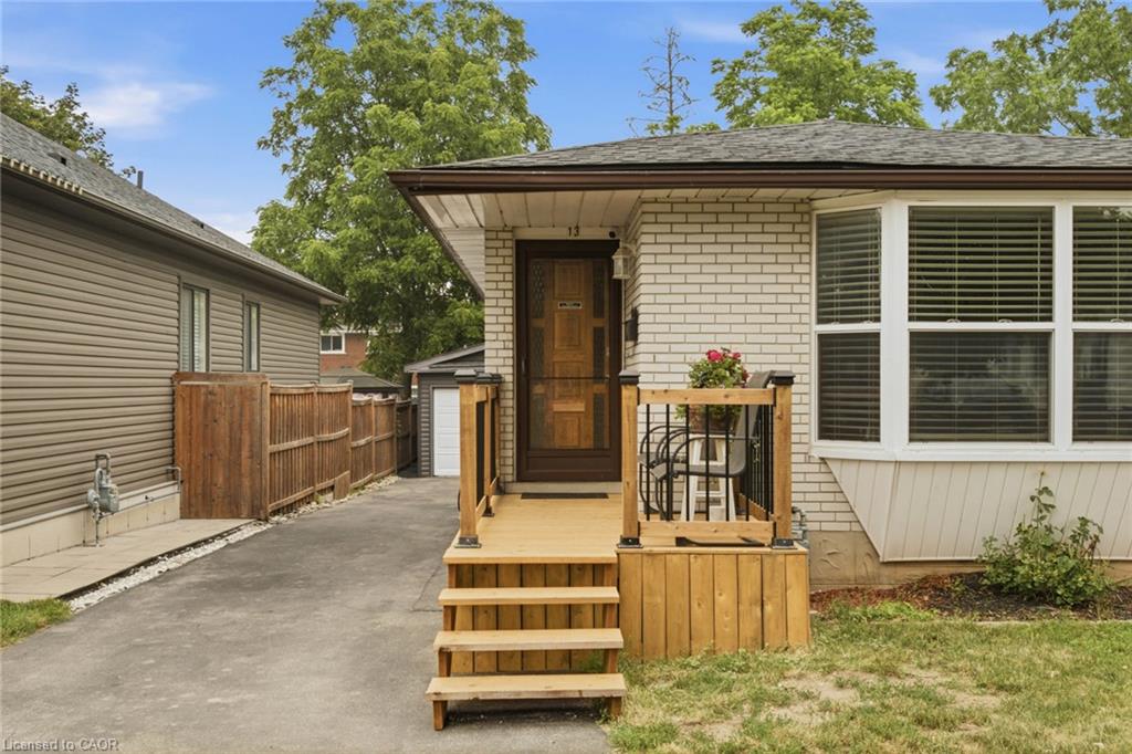 13 Mercer Road Property Photo 8