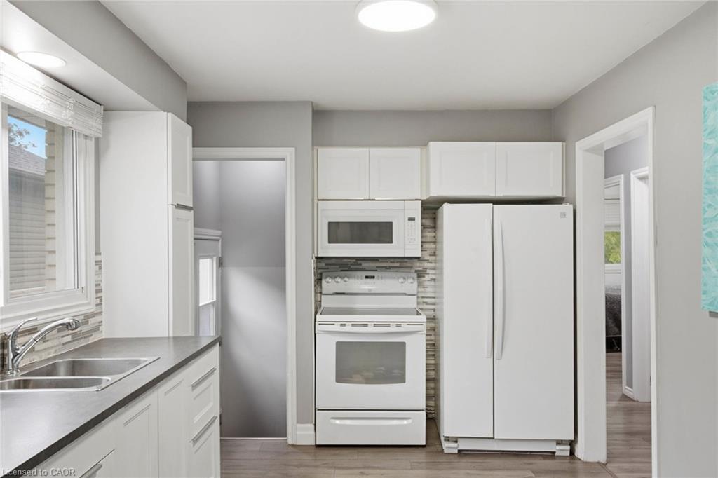 13 Mercer Road Property Photo 15