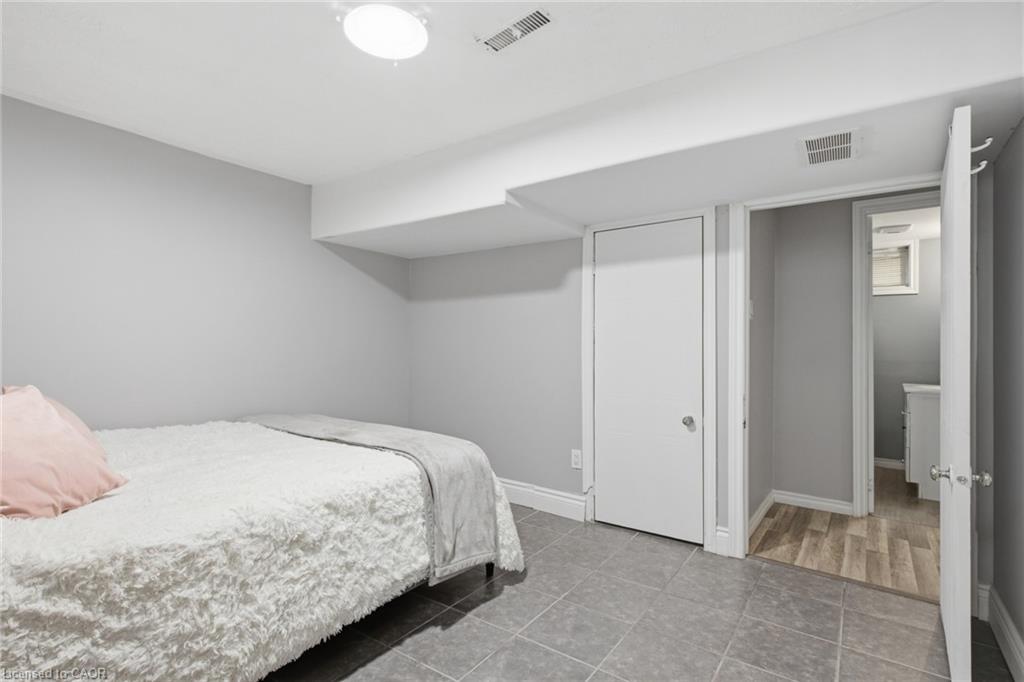 13 Mercer Road Property Photo 32
