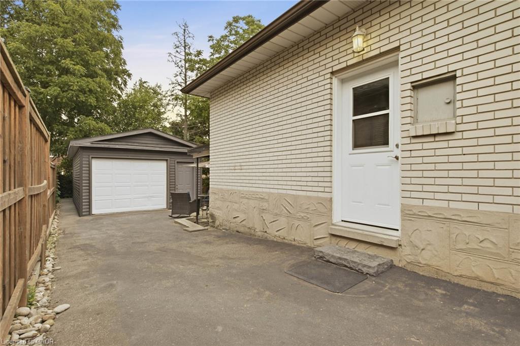 13 Mercer Road Property Photo 35