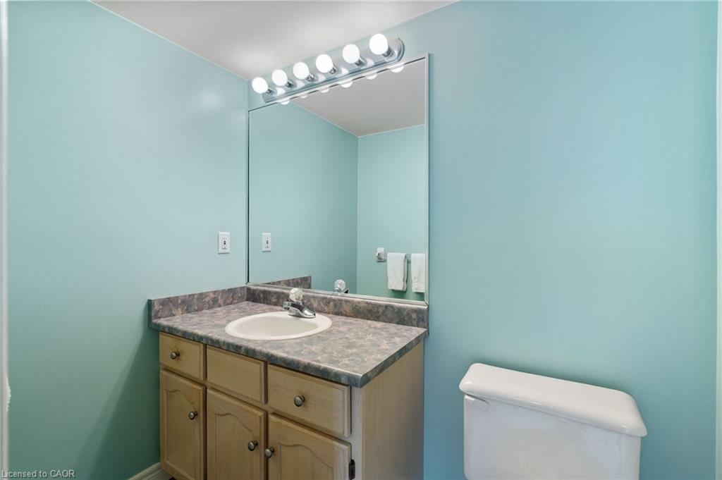 10-85 Edgewater Drive Property Photo 8