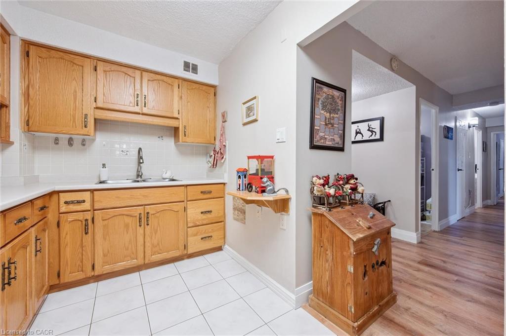 206-93 Westwood Road Property Photo 22