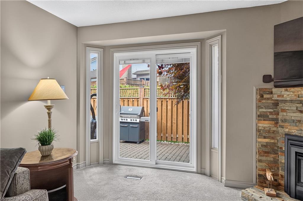 53-5255 Lakeshore Road Property Photo 8