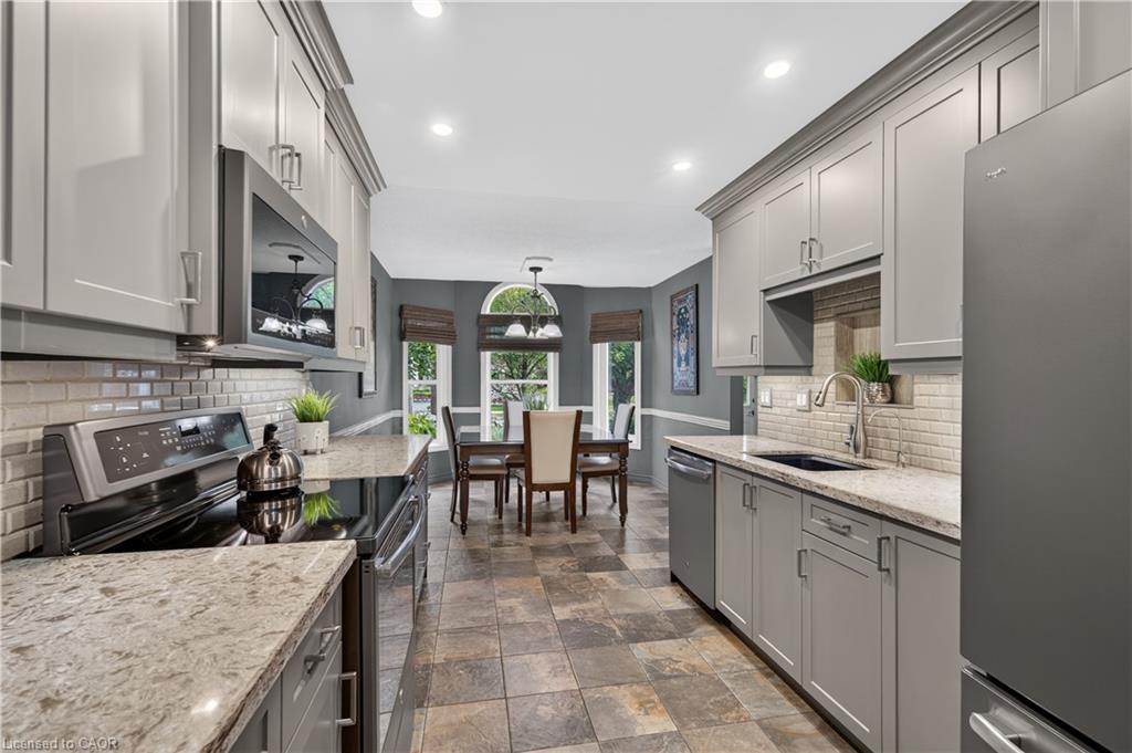 53-5255 Lakeshore Road Property Photo 9