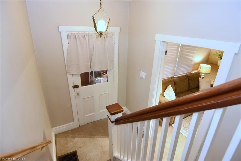 781 Oakdale Avenue Property Photo 17