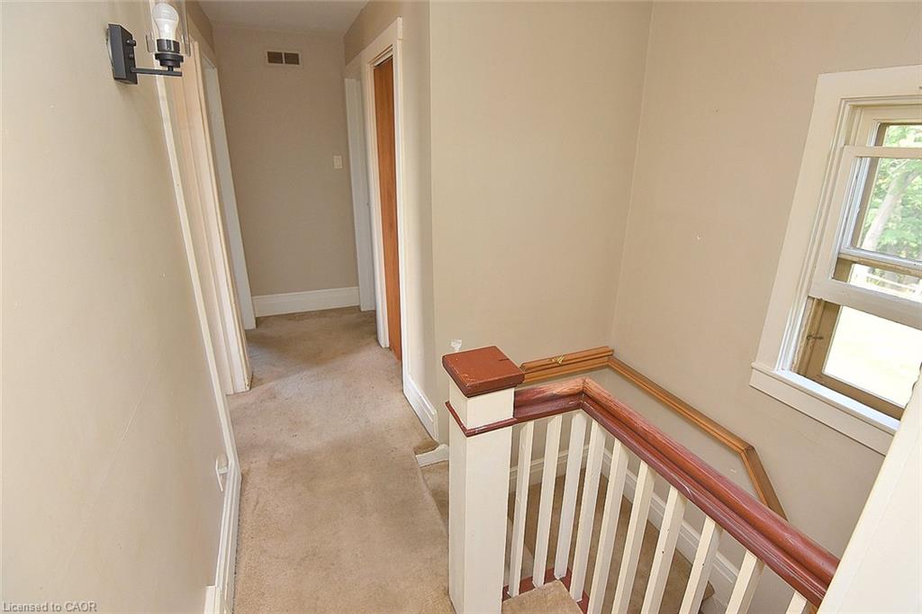 781 Oakdale Avenue Property Photo 18