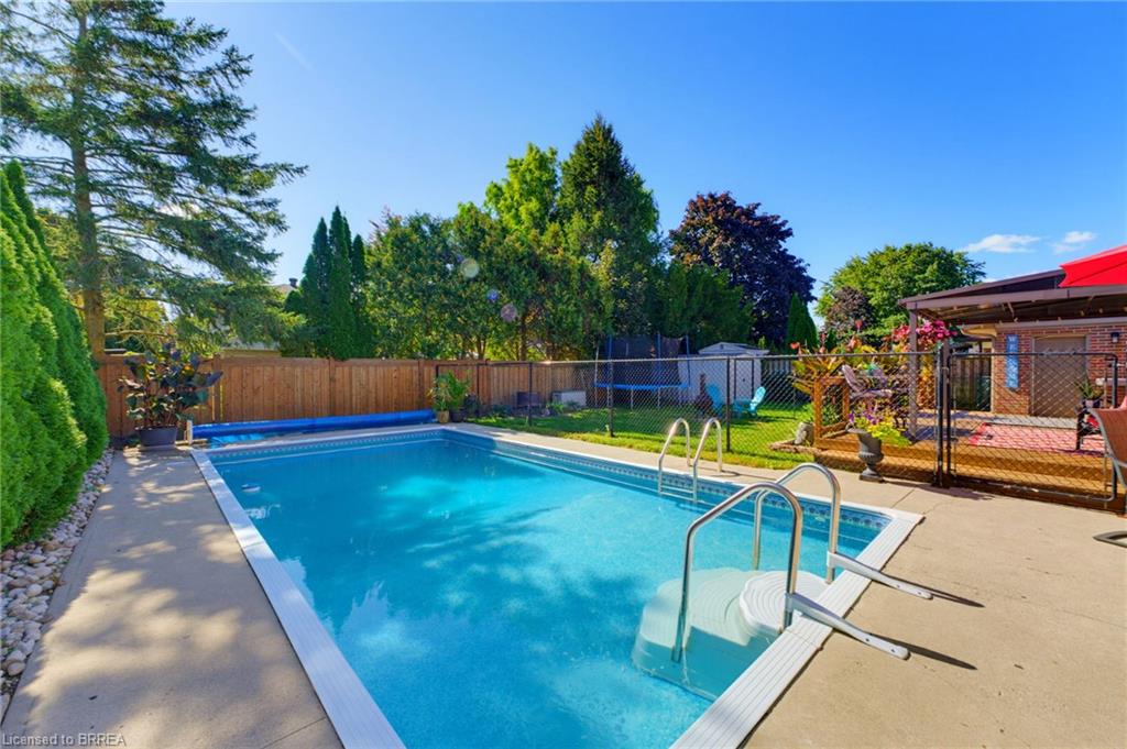 27 Brier Crescent Property Photo 35