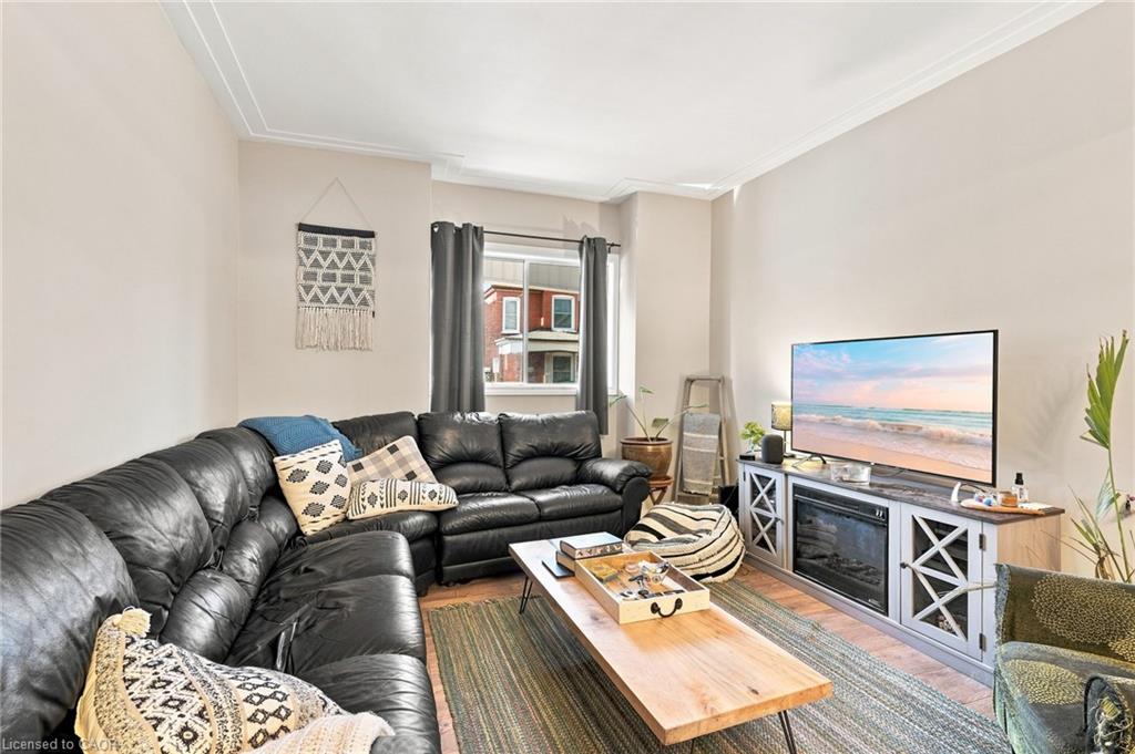 15 Clinton Street Property Photo 7