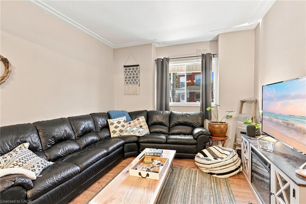 15 Clinton Street Property Photo 8