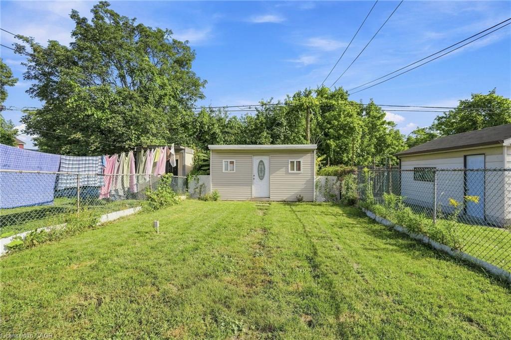 15 Clinton Street Property Photo 35