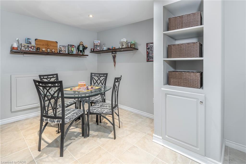 90 Surrey Drive Property Photo 25