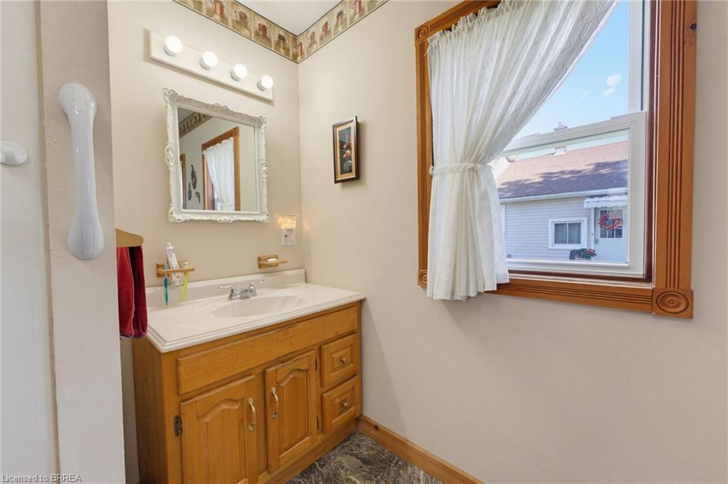 149 King Street Property Photo 15