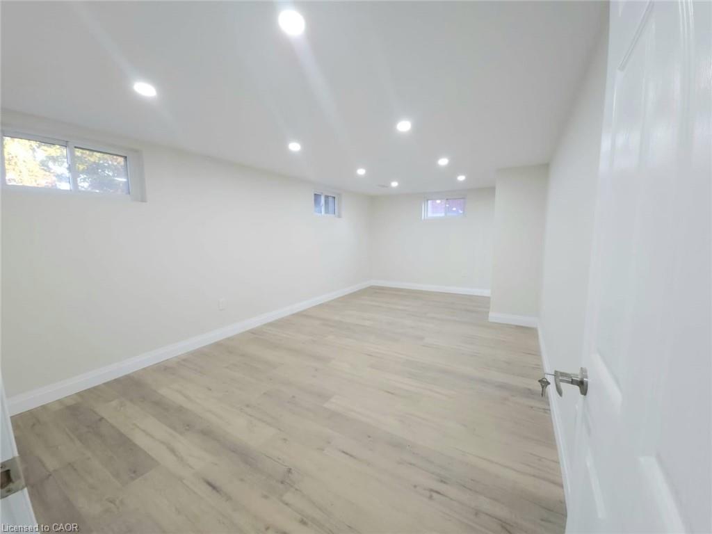 43 Patterson Avenue E Property Photo 4
