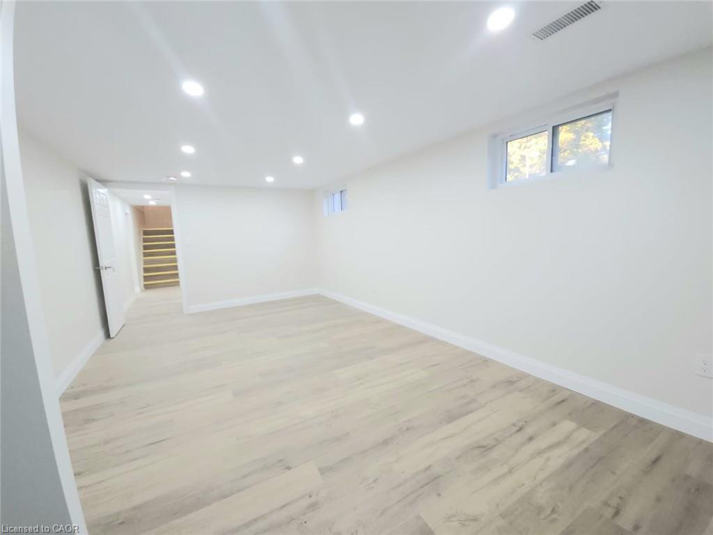 43 Patterson Avenue E Property Photo 5