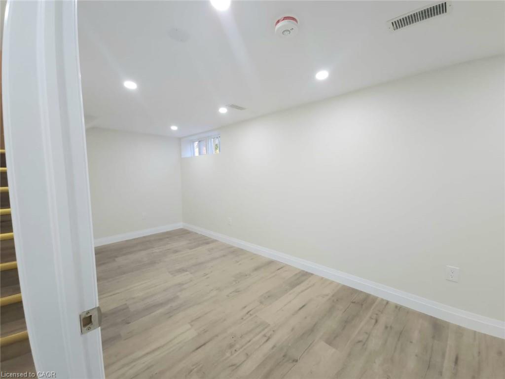 43 Patterson Avenue E Property Photo 6