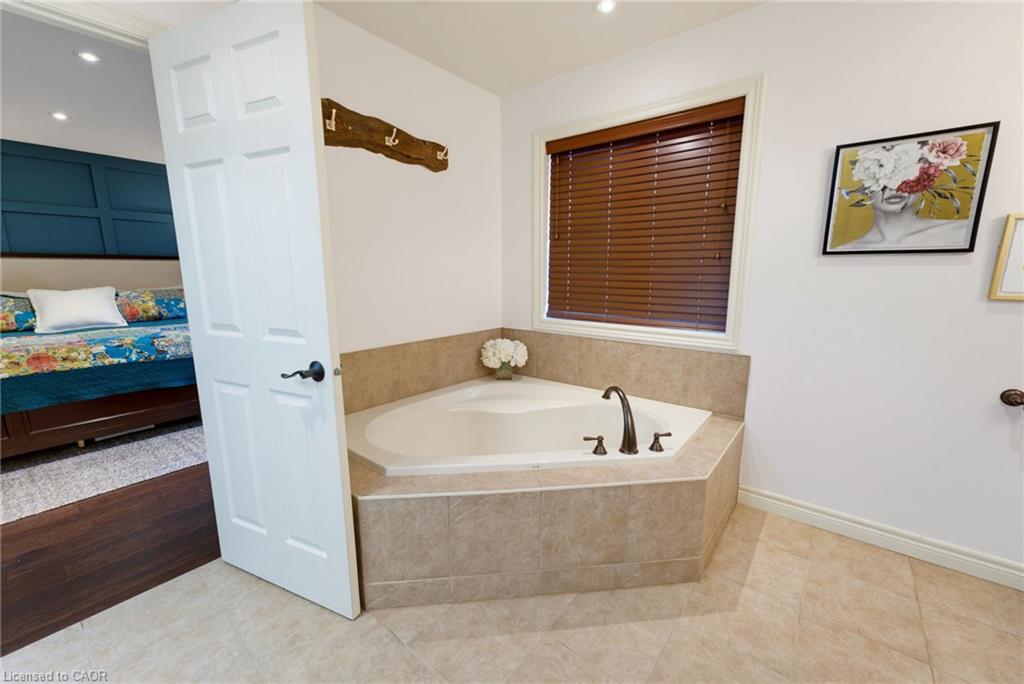 38 Hornak Road Property Photo 29