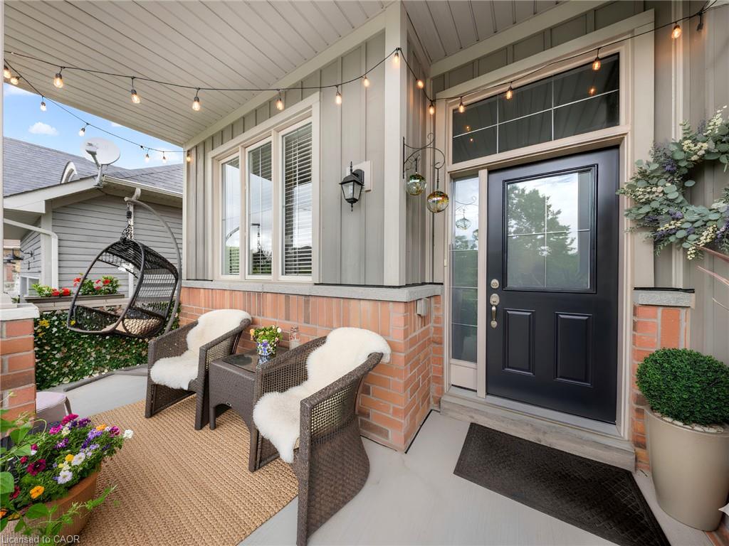 18 Hughes Street Property Photo 3