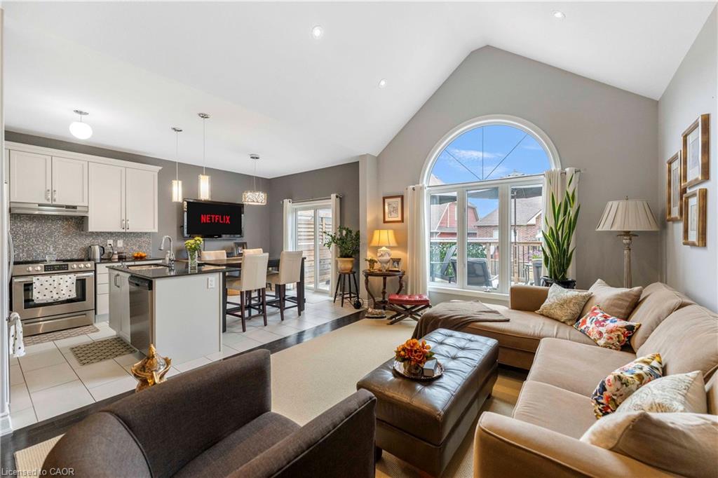 18 Hughes Street Property Photo 17