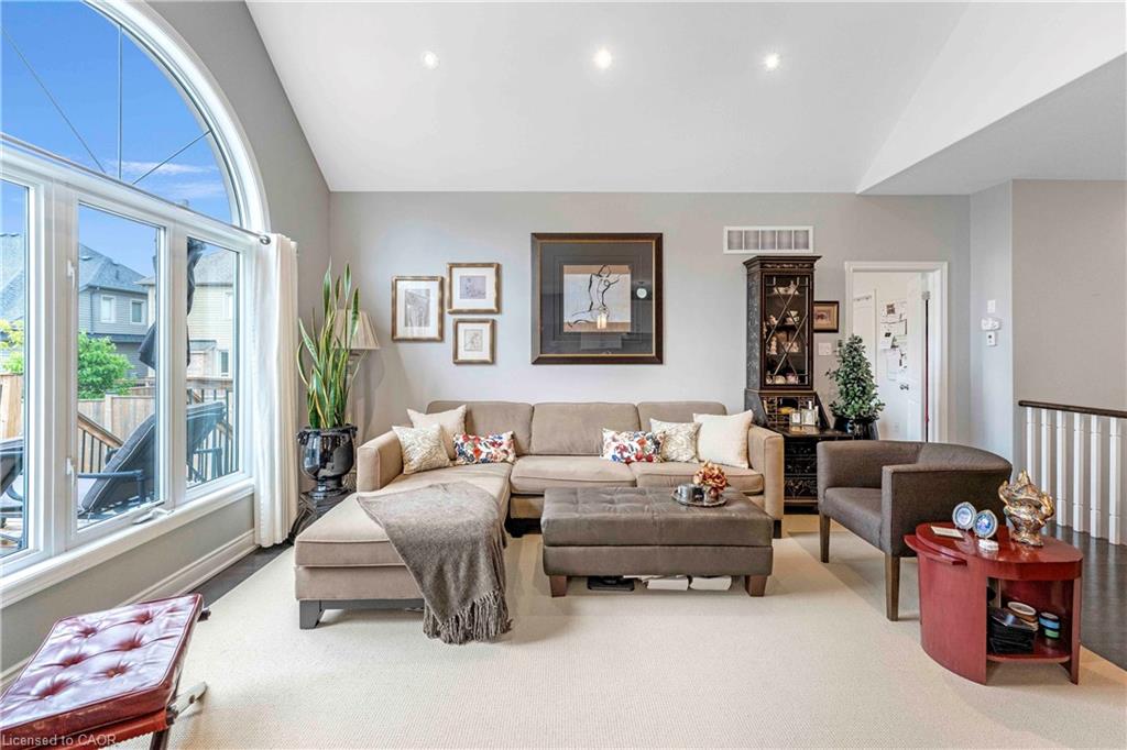 18 Hughes Street Property Photo 22