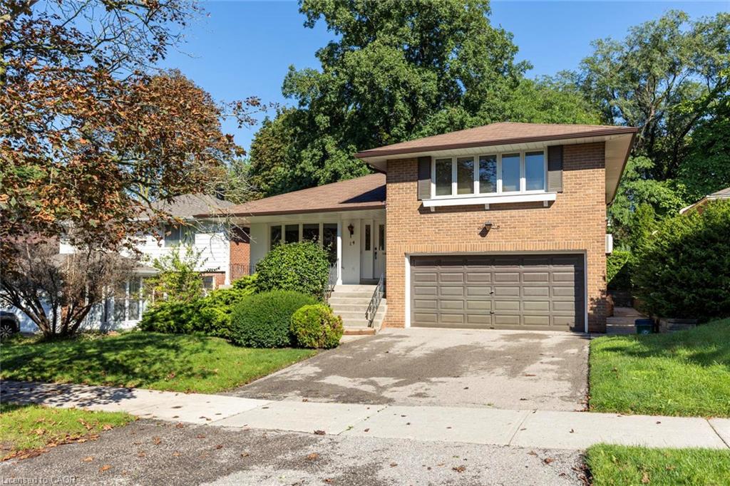 14 Michael Drive Property Photo 1