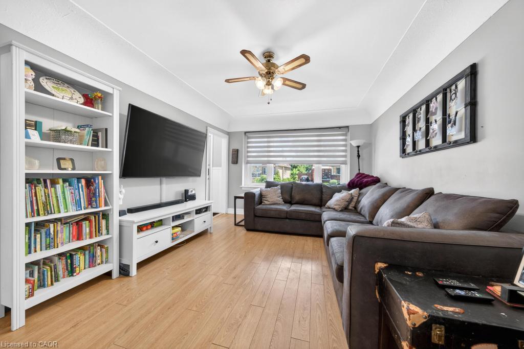 420 Upper Gage Avenue Property Photo 4