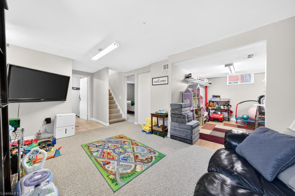 420 Upper Gage Avenue Property Photo 21
