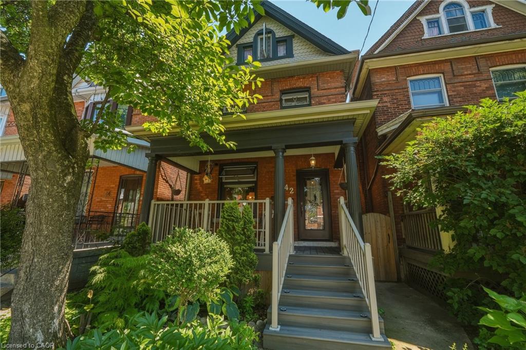 42 Nightingale Street Property Photo 1