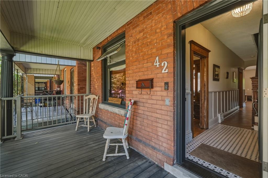 42 Nightingale Street Property Photo 3