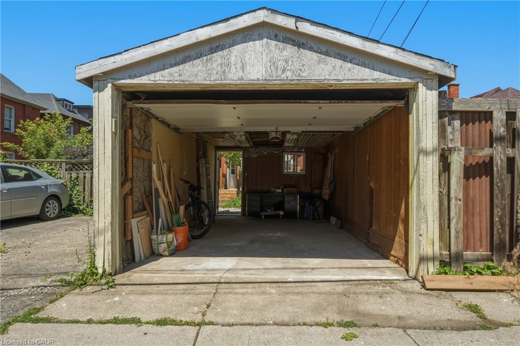 42 Nightingale Street Property Photo 28