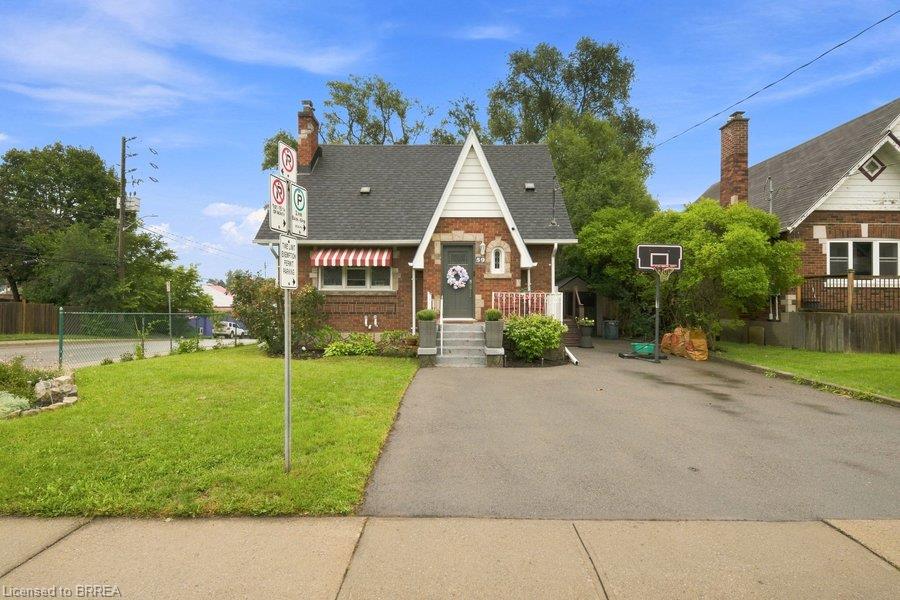 59 Lyons Avenue Property Photo 3