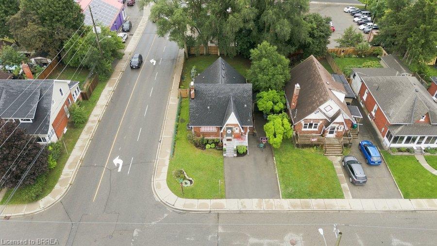 59 Lyons Avenue Property Photo 5