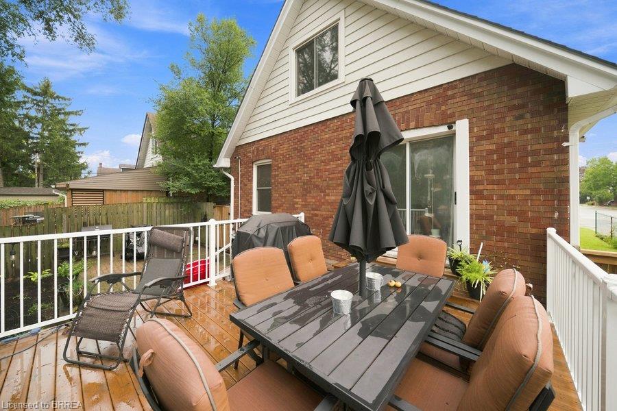 59 Lyons Avenue Property Photo 31