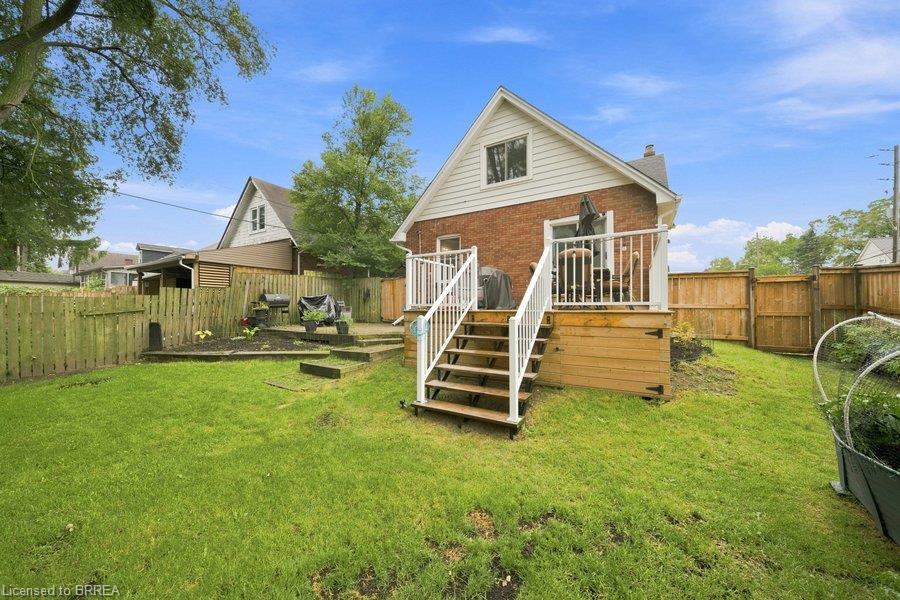 59 Lyons Avenue Property Photo 35
