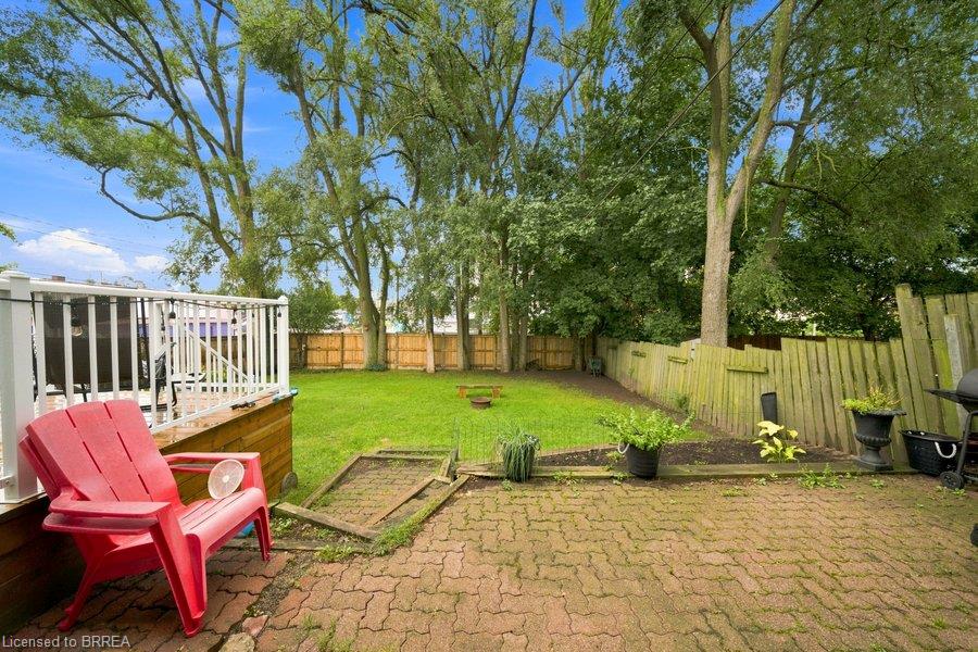 59 Lyons Avenue Property Photo 37