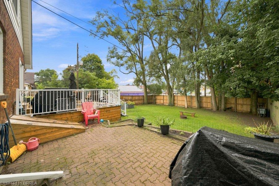 59 Lyons Avenue Property Photo 38