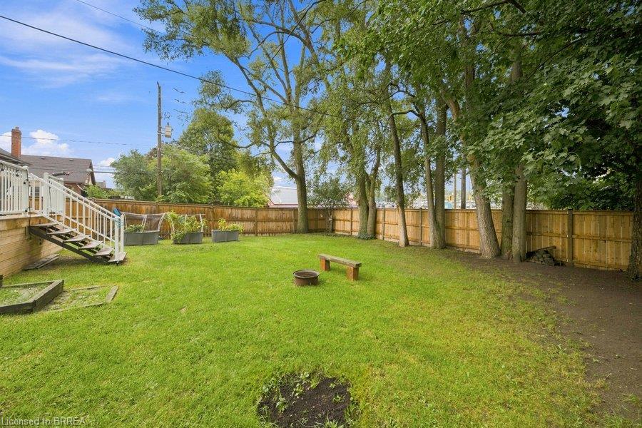 59 Lyons Avenue Property Photo 40