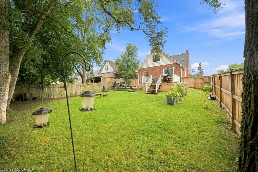59 Lyons Avenue Property Photo 43
