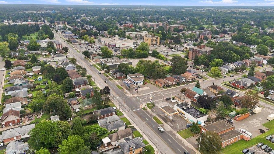59 Lyons Avenue Property Photo 48